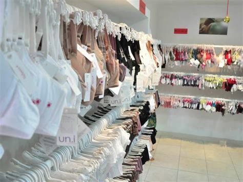 Na onda dos outlets lingerie e até eletrônicos são a mais baratos Consumo Campo