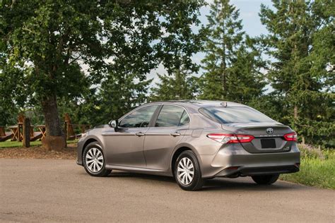toyota camry hybrid  exterior   news