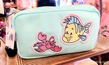 What S New At Disneyland A Hot Cheeto Pretzel Designer Bags And A Shiny Popcorn Bucket The