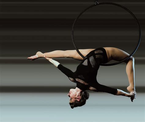 Aerial Hoop Workshop - Advanced | 25. NOV | SA 14:30 - Open Aerial Dance