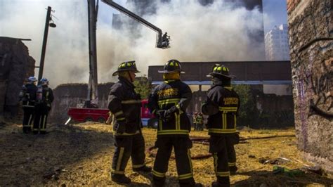 Fotos El Incendio Que Afectó A Cuatro Viviendas En Nataniel Cox