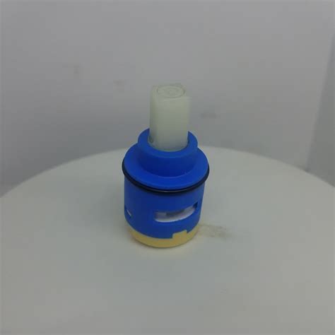 25mm Diverter Cartridge With Plastic Lever-close In The Middle - Buy ...