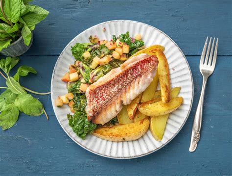 Gebakken Roodbaarsfilet Met Salade Van Kalettes En Krieltjes Recept