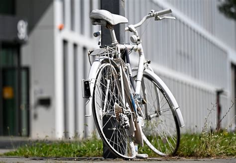 Tödliche Unfälle mit Radfahrern WHO will mehr Schutz für Radfahrer