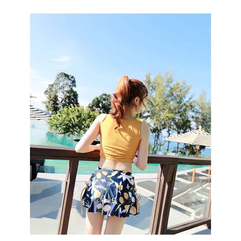 Bộ đồ bơi bikini hai mảnh 3 chi tiết đi tắm biển nữ mùa hè màu vàng kèm ảnh thật HolCim