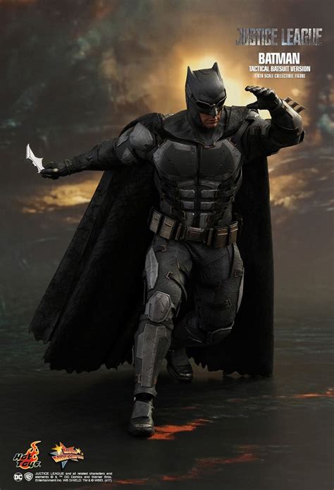 Penggemar Batman Wajib Punya Action Figure Dari Hot Toys Ini BukaReview