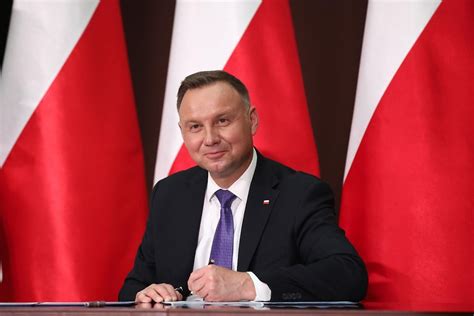 Prezydent Duda Podpisa Ustaw O Zakazie Zmiany Nazwy Ronda Dmowskiego