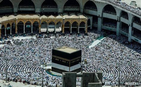 India Saudi Arabia Ink Haj Agreement With Over 1 75 Lakh Pilgrim Quota