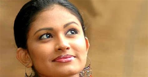 Hot Celebrities Dilhani Perera 6