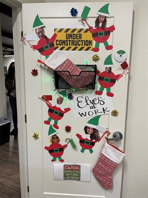 Holiday Door Décor At Tesoro — Telecare