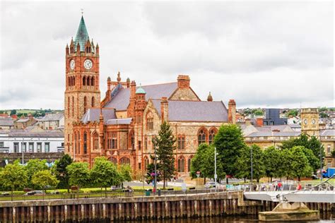 derry private  book   civitatiscom