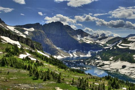 Glacier Park International Airport - FCA - 29 Photos & 42 Reviews ...