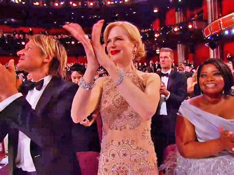 Nicol On Twitter The Nicole Kidman Does Something Iconic At The