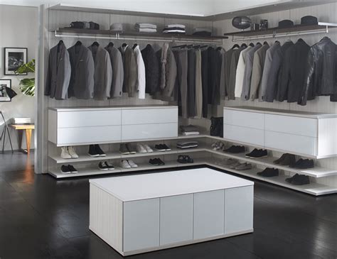 California Closets' Customization, Design Your Dream Space