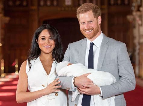 Prince Harry 'Had a Tiff' With Staff About Archie Birth Announcement ...