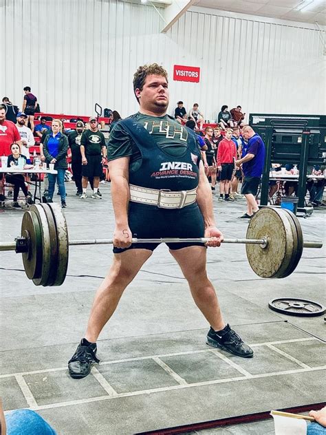 State Powerlifting Recap Liberty Vindicator