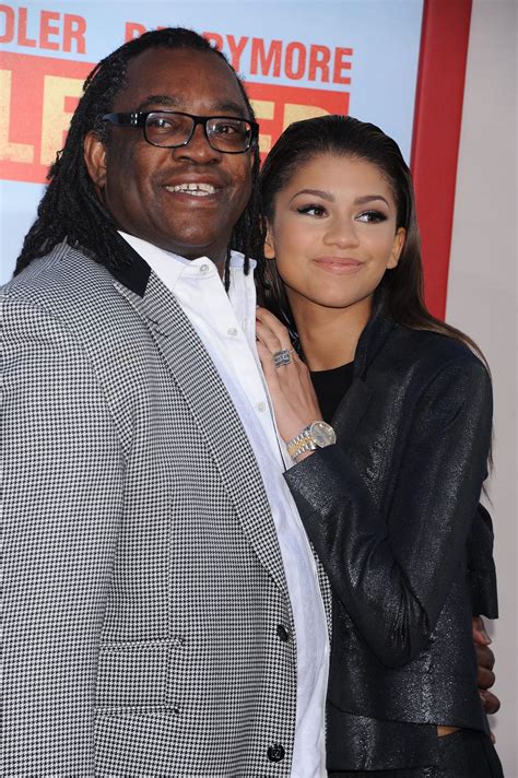 17 Sweet Photos Of Zendaya And Her Parents | Essence