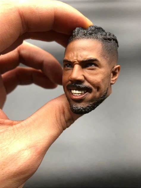 Hot Toys Figures 討論區 請各位善用不推文回覆回POST LIHKG 討論區