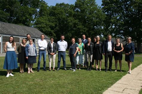 Formation groom équin partenariat entre les MFR et l IFCE L