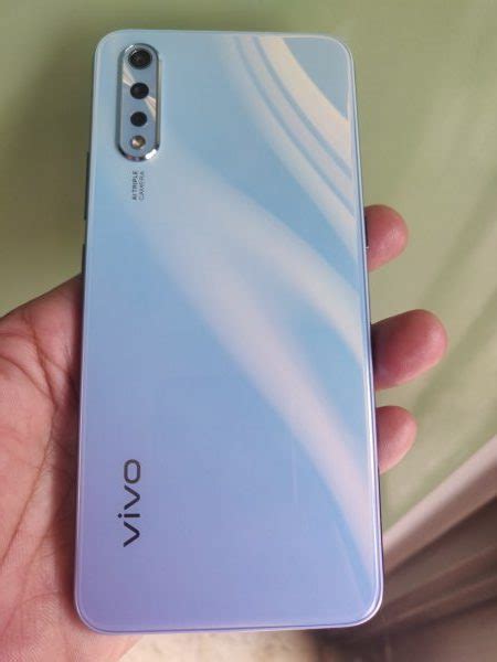 Review Of Vivo S1 Stylish Phone With Moderate Performance TechVorm