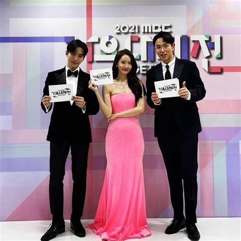 Đắt Nhất Mbc Gayo Daejejeon 2021 Là Khung Hình Chung Của 2 Nữ Thần đẹp