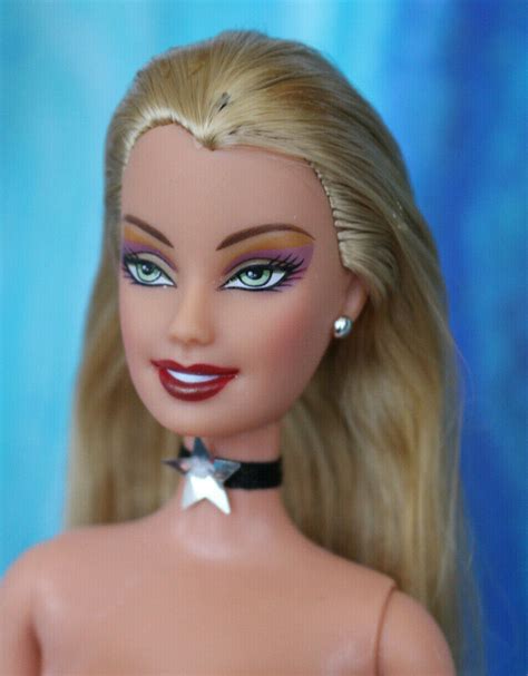 Nude Barbie Long Blonde Hair Bellybutton Body Green Eyes CEO Face NEW