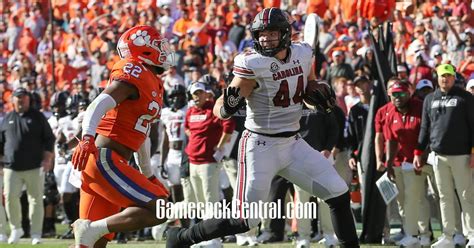 South Carolina Seniors Discuss Importance Of Playing In Gator Bowl