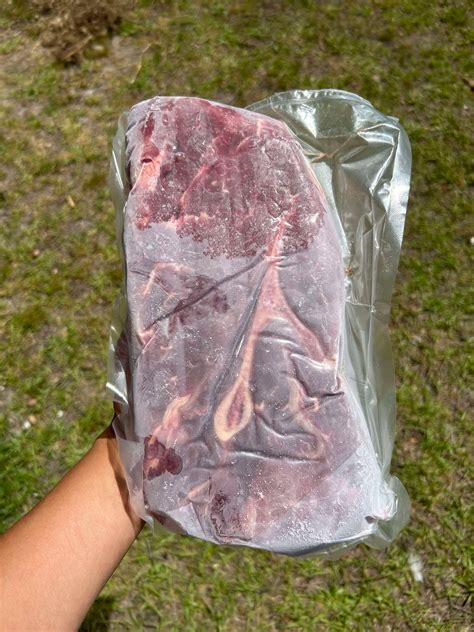 Chuck Roast (Bone-in) – Smith Family Farms