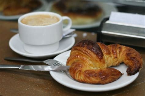 La Tradition Caf Croissants