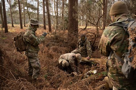 Dvids Images Always Ready Aircrew Undergo Sere Training [image 11 Of 11]