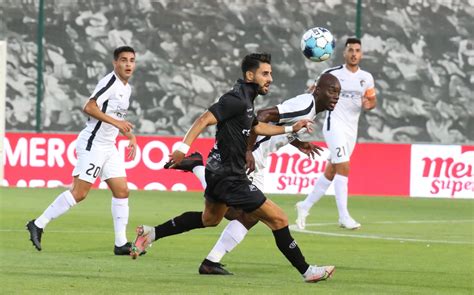 Portimonense entra a ganhar na nova época e segue em frente na Taça da Liga