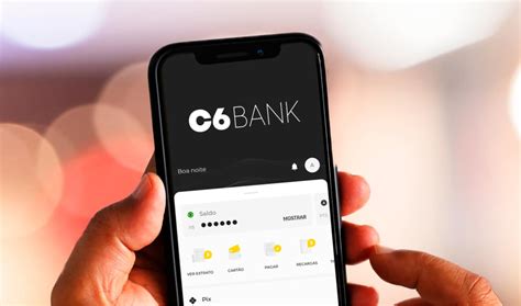 C6 Bank reduz taxa de conversão de dólar e euro da Conta Global