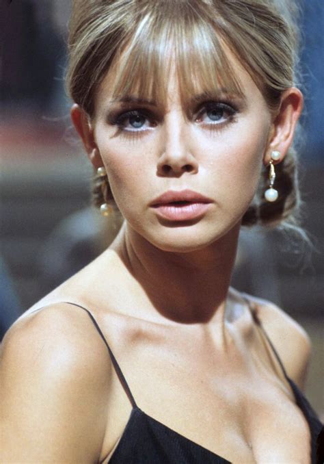 Britt Ekland Britt Ekland Pretty Hairstyles Beauty