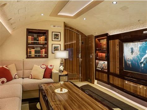 Fancy A Ride In The Largest Private Jet In The World Peek Into The Us