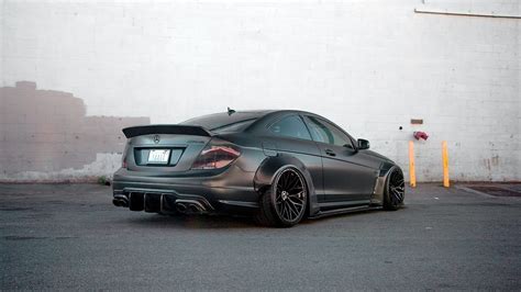 Mercedes Benz C63 AMG Coupe W204 RS WIDE BODY KIT