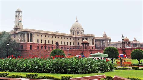 Rashtrapati Bhavan's woes of lizards, mice