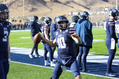 Engineering a #1-ranked football program: Colorado School of Mines Football primer | Colorado ...