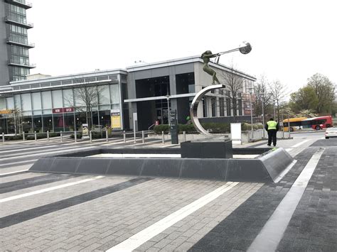 Directions to the Kiss and Ride in Reston by Bus or Metro 7