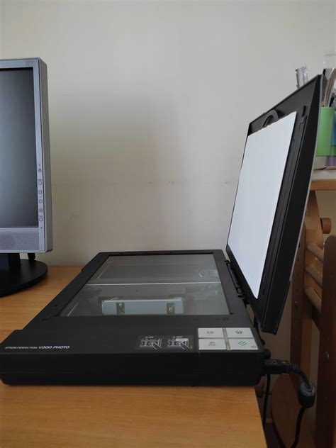 Продам сканер EPSON Perfection V200 PHOTO: 3 499 грн. - Периферійні ...