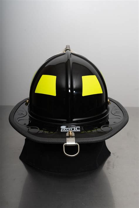 Pacific Helmet F-18 Traditional Style Structural Firefighting Helmet