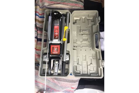 Гидравлический подкатной домкрат MATRIX MASTER 51028 - купить для ...