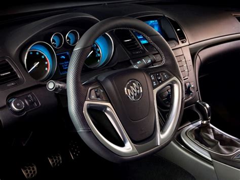 2013 Buick Regal: 22 Interior Photos | U.S. News