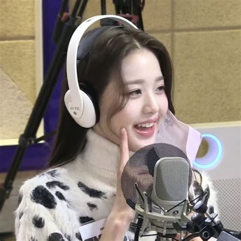 Kpop Girl Groups Kpop Girls Girl Group Pictures Cute Gay Couples My