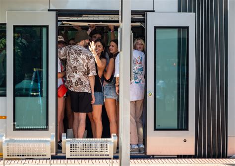 Tucson’s public transit system is now officially free to ride - AZ