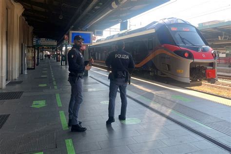 Bilancio Di Fine Anno Della Polizia Ferroviaria Interventi Anche A