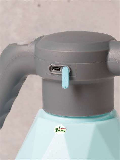 Опрыскиватель аккумуляторный 2Л заказать в интернет магазине Удачный уикенд