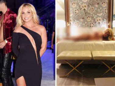 Britney Spears Posts Nude Photo On Twitter Fans Are Divided