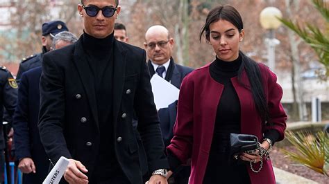 Il Dolore Di Cristiano Ronaldo E Georgina Rodriguez Abbiamo Perso