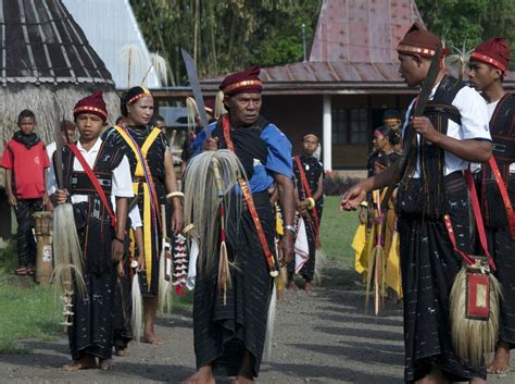 Berita Dan Informasi Baju Adat Bajawa Terkini Dan Terbaru Hari Ini