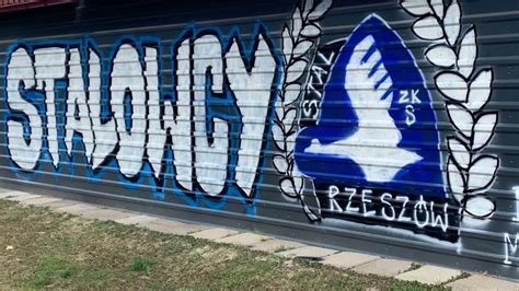 Kibicowskie Graffiti Stal Rzesz W Youtube